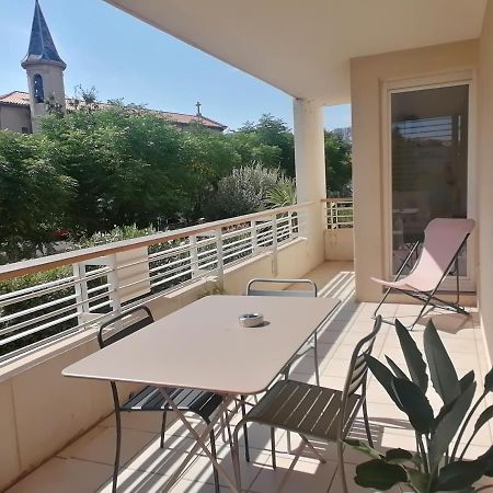 Marseille : Joli T2 Mer Et Collines + Terrasse Екстер'єр фото