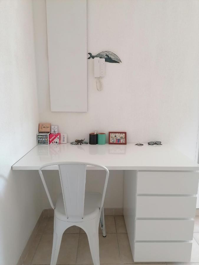 Marseille : Joli T2 Mer Et Collines + Terrasse Екстер'єр фото